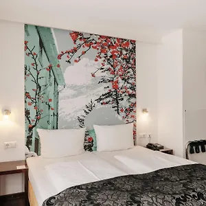 *** Hotel Helvetia Center Duitsland